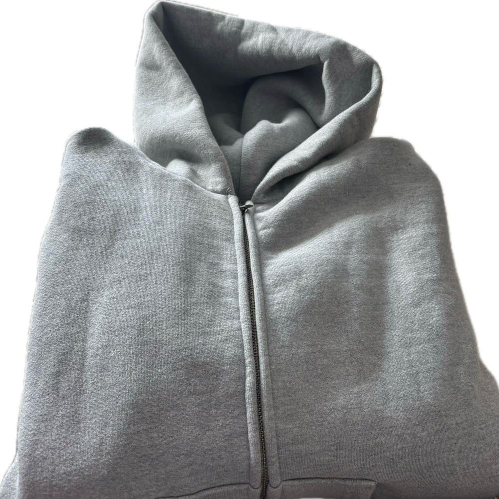 Akimbo Gray Hoodie